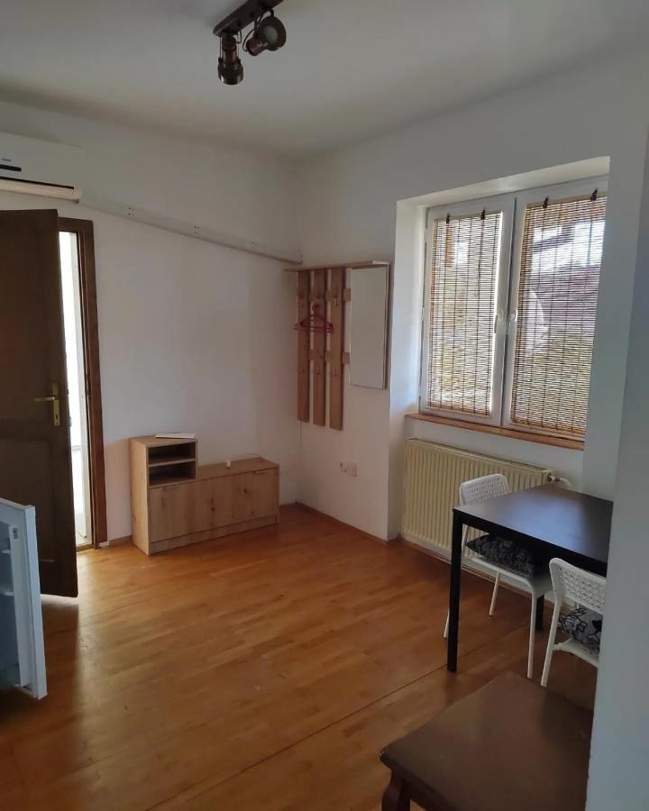 Apartmani Jela Sombor Esterno foto